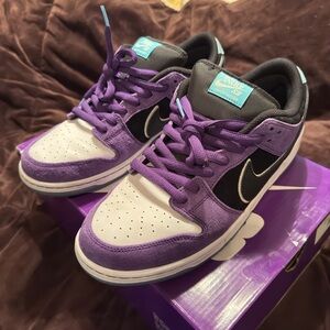 Nike SB “Hayley Wilson” Dunk Low Purple and Black Sneakers
